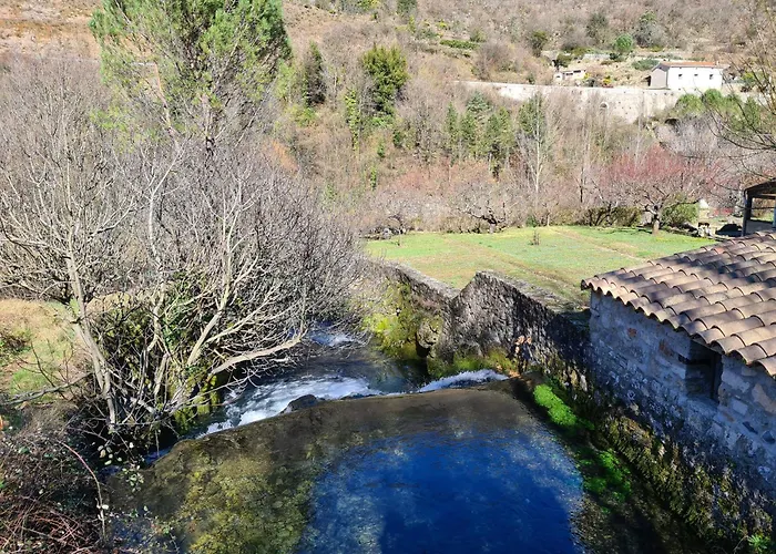 Les Sources / Chez Lea Molières-Cavaillac
